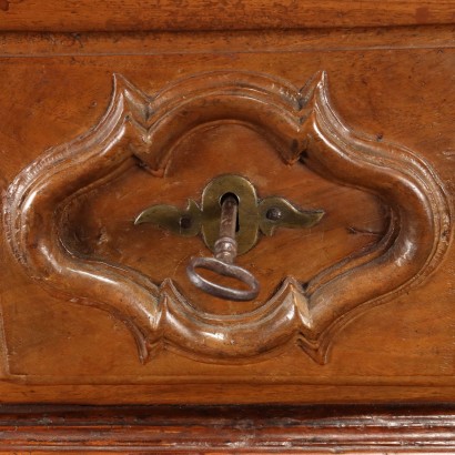 Credenza Piemontese