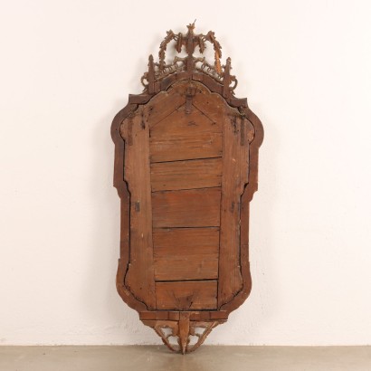 Neoclassical mirror