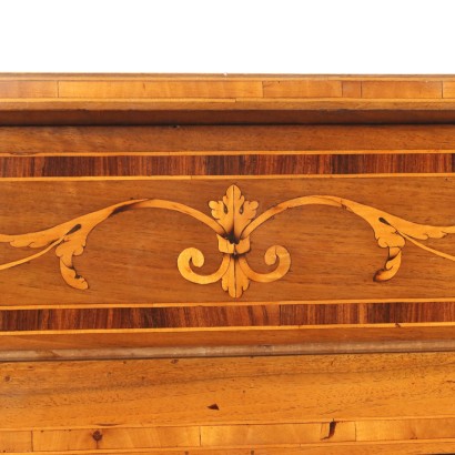 Pair of Neoclassical chests of drawers