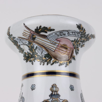 Vase Royal en porcelaine de Paris