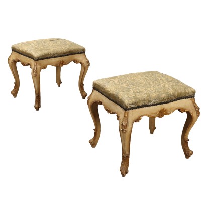 Paire de Poufs Anciens en Style Baroque Bois Doré XIXe Siècle