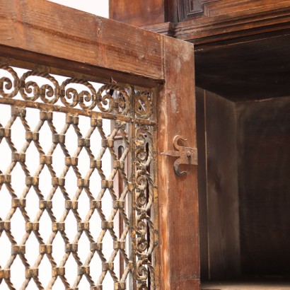 Double Body Sideboard in Neori Style