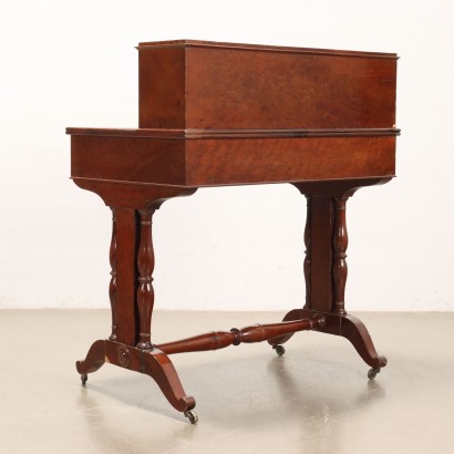 Writing desk