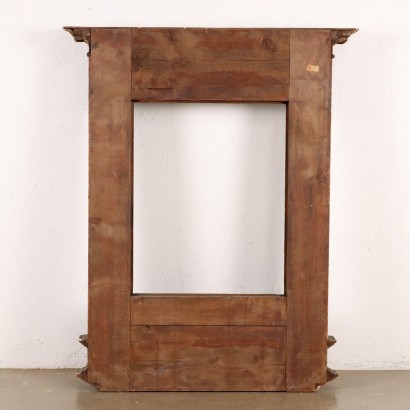 Renaissance Style Newsstand Frame