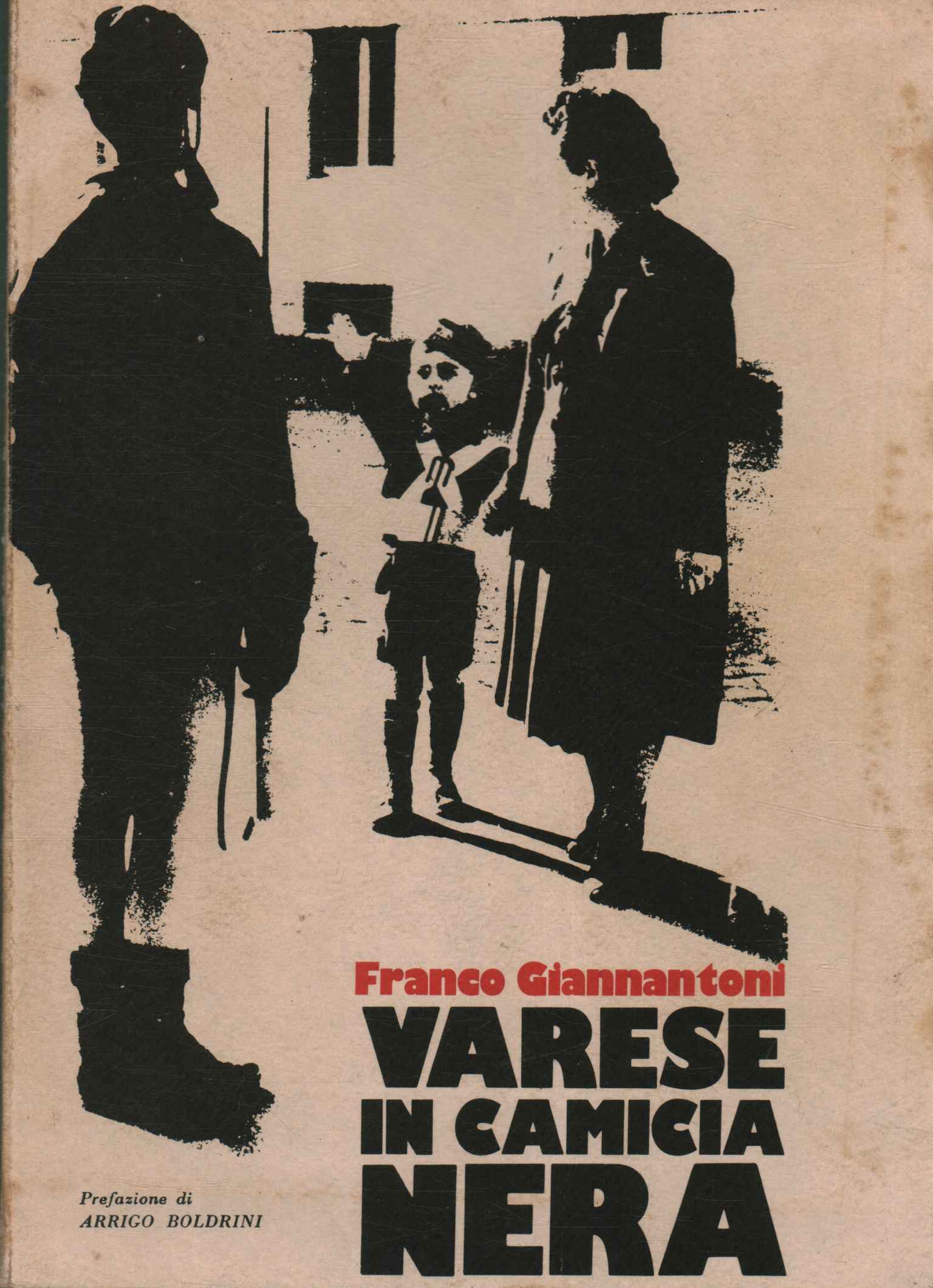 Varèse en chemise noire