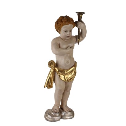 Putto tenant le flambeau