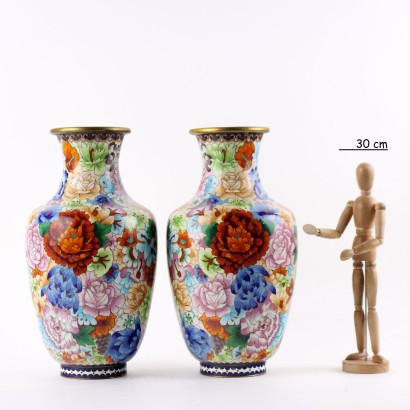 Paire de vases cloisonnés