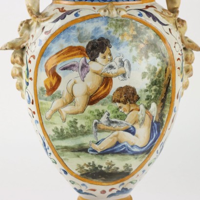 Coppia di Anfore in Maiolica