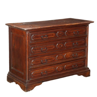 Baroque chest of drawers