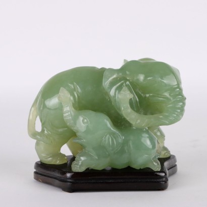 Elefant mit Baby in Jade