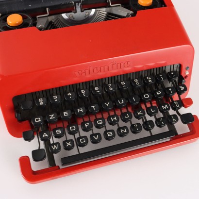 Macchina da Scrivere Olivetti Valentine ,Ettore Sottsass,Ettore Sottsass,Ettore Sottsass,Ettore Sottsass,Ettore Sottsass,Ettore Sottsass,Ettore Sottsass,Ettore Sottsass,Ettore Sottsass,Ettore Sottsass