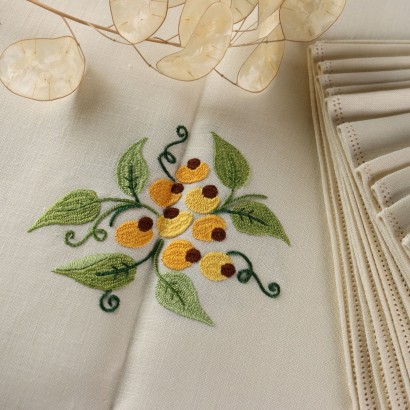 Linen Tablecloth with 12 Napkins