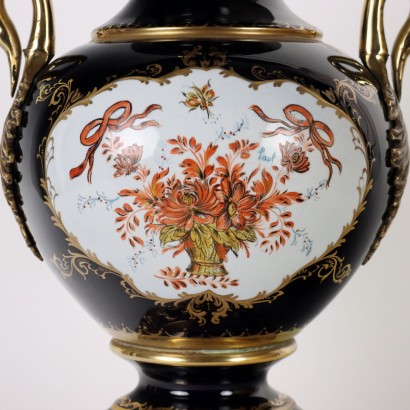 Richelieu Man. Vase Porcelain Europe XX Century