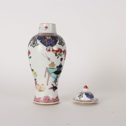 Vase Porcelain China Yongzheng Era (1722-1735)